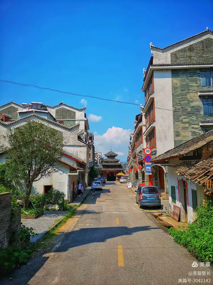 恭城龙虎古镇.恭城瑶族自治县境内的一个历史悠久且风景秀丽的古镇